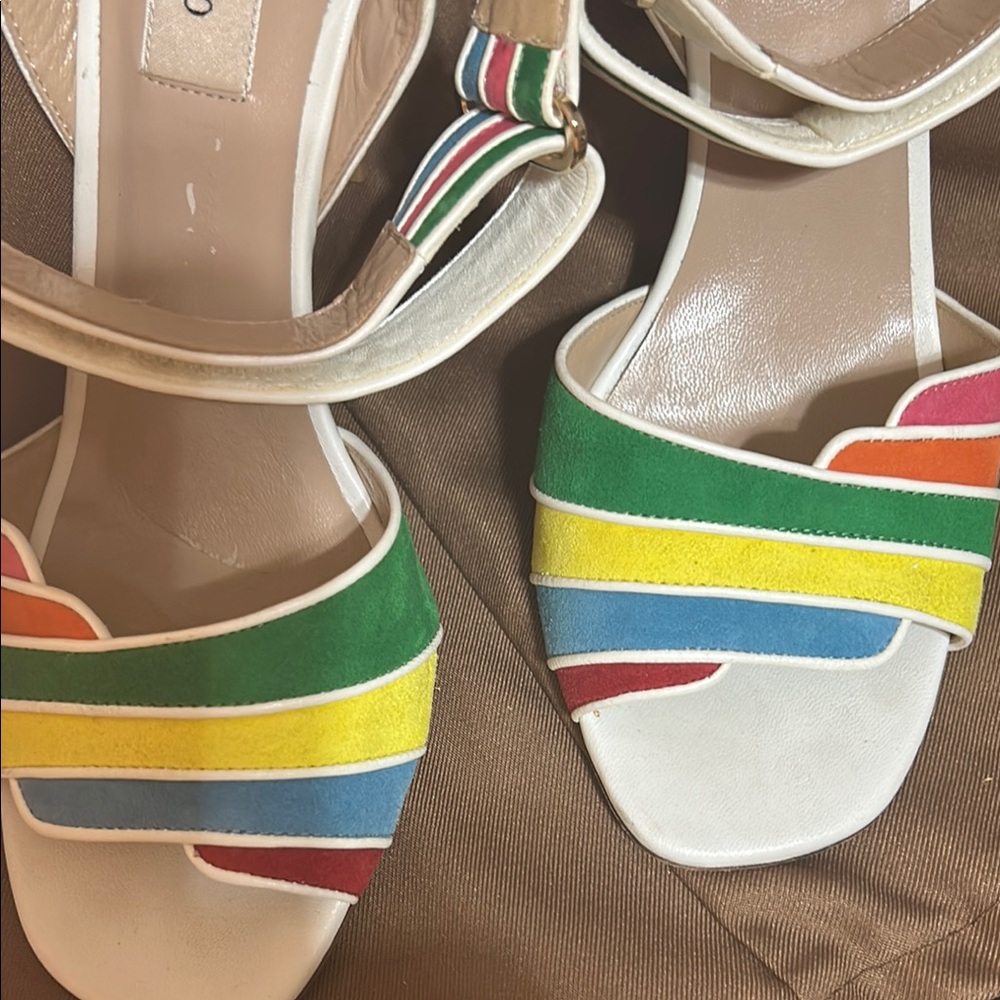 Valentino Red and Green Heels Vibrant Elegance - Picture 5 of 6